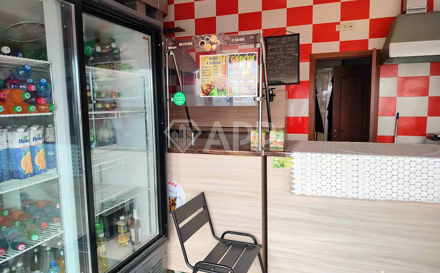 Сдаю под общепит 1 этаж с ремонтом, 276 м² фото