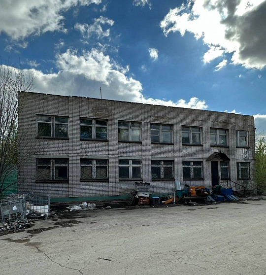 Сдаю здание на 1 линии   910 м² фото