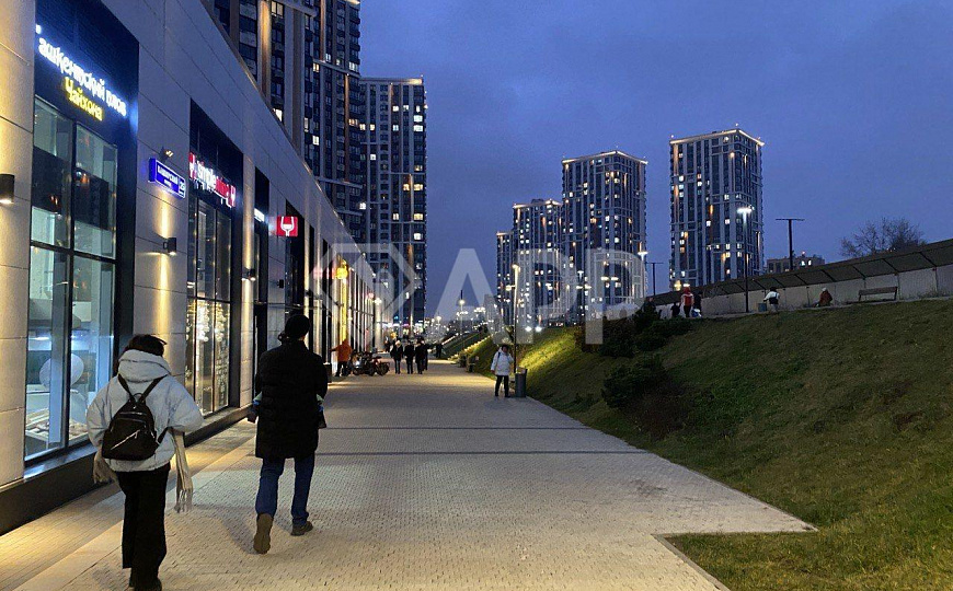 ПСН, 157м2 на трафике фото