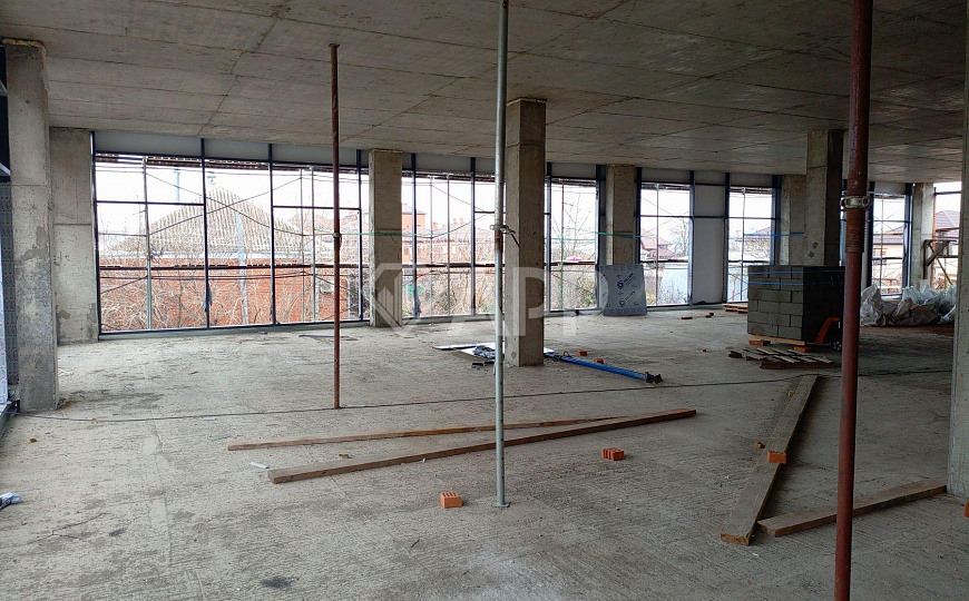 Сдам отдельно стоящее здание, 880 м² фото