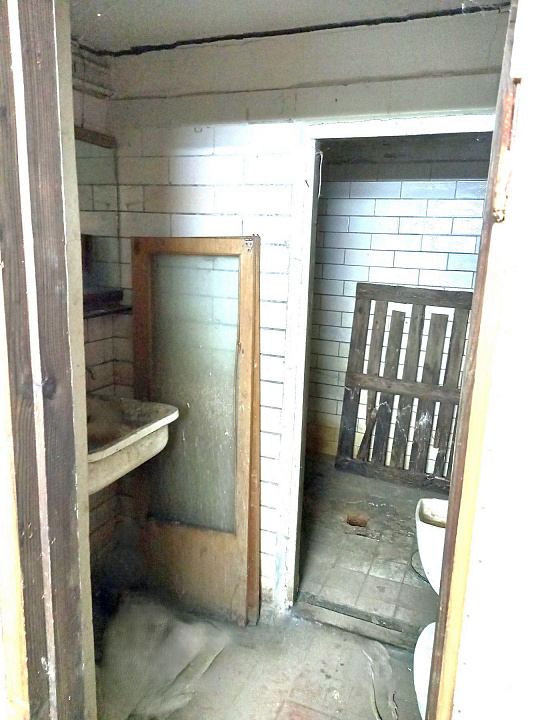 Торговое помещение, 211,4 м² фото