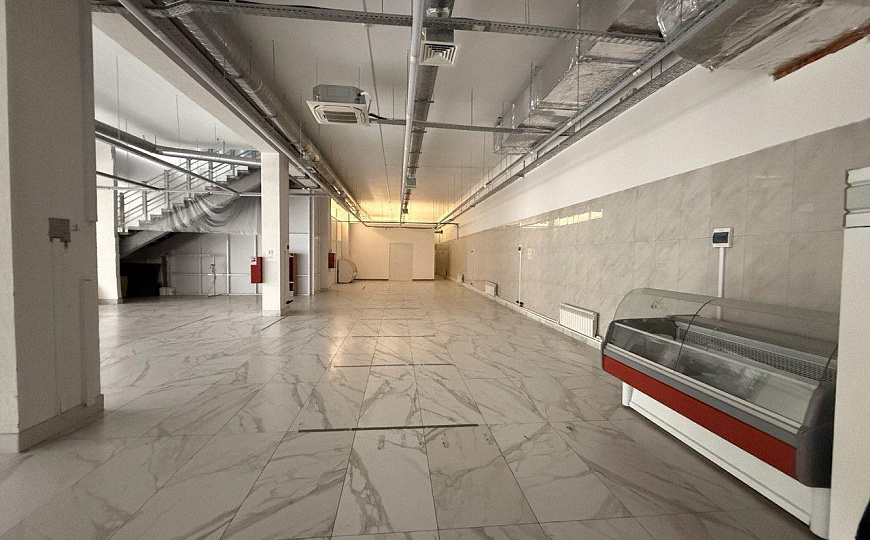 Торговые площади, 300 м2 фото