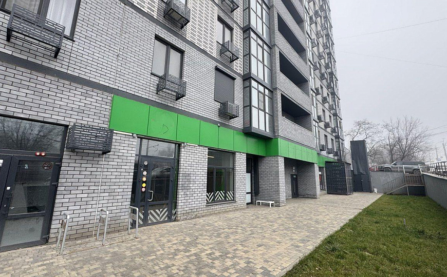 Сдам торговое помещение, 250 м² фото