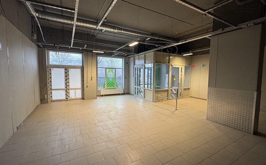 Сдам торговое помещение, 250 м² фото