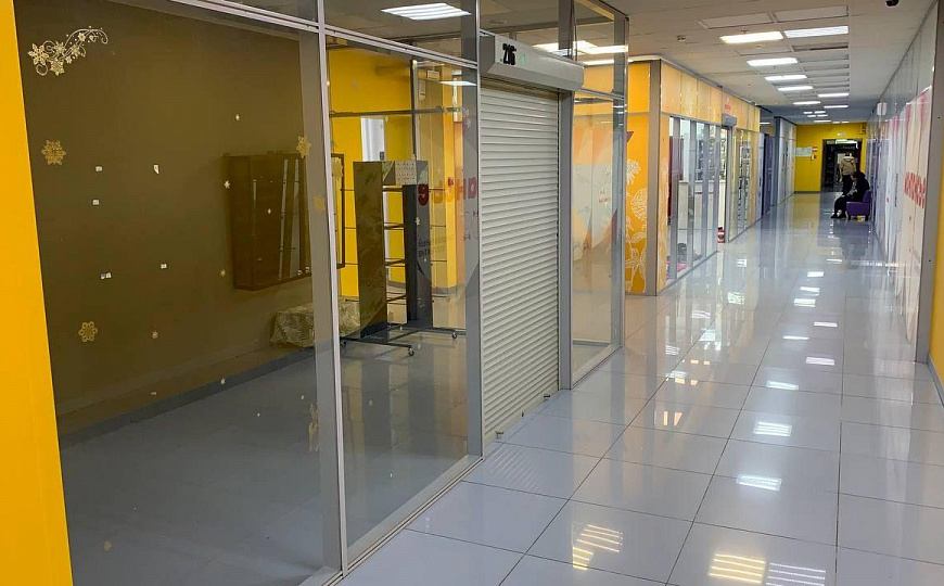 Сдам торговое помещение, 16,6 м²  фото