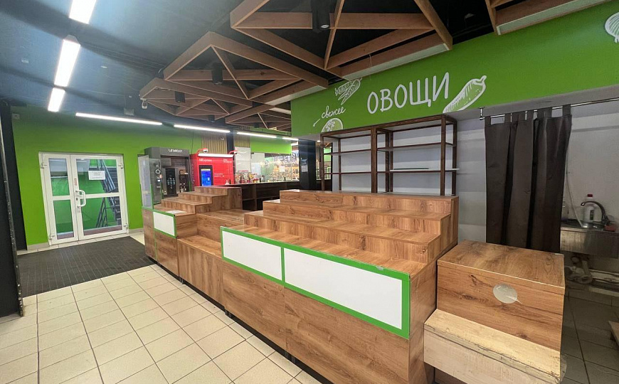 Торговые/офисные помещения, 600-1200 м²  в Торговом центре. фото