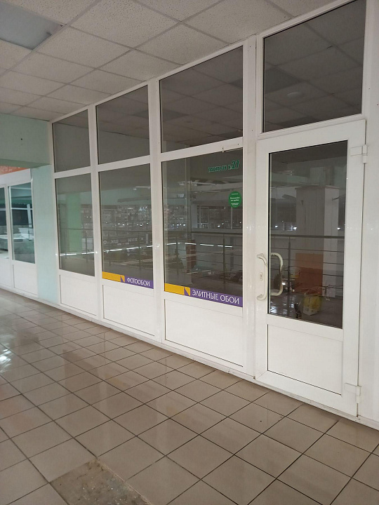 Торговое помещение 1600 м2 фото