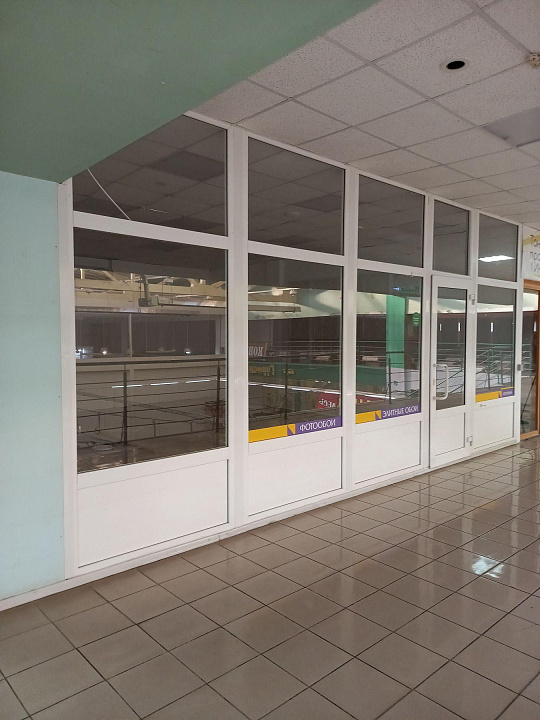 Торговое помещение 1600 м2 фото