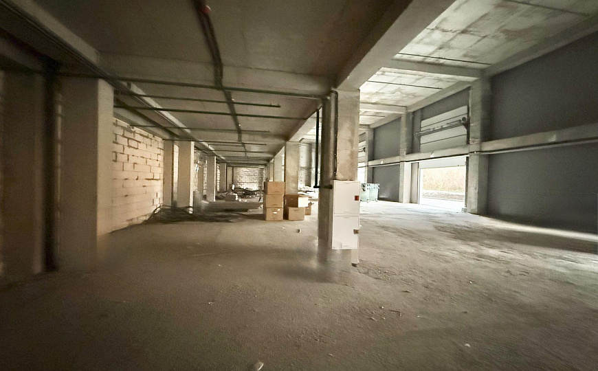 Склад в торговом центре/Продажа склада 701м2 фото