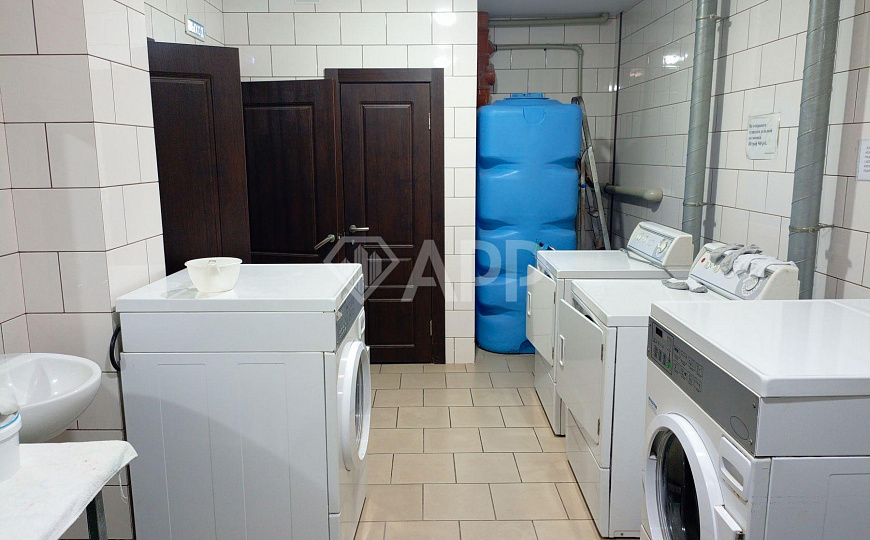 Сдам гостиницу с кафе и сауной 1 100 м² фото