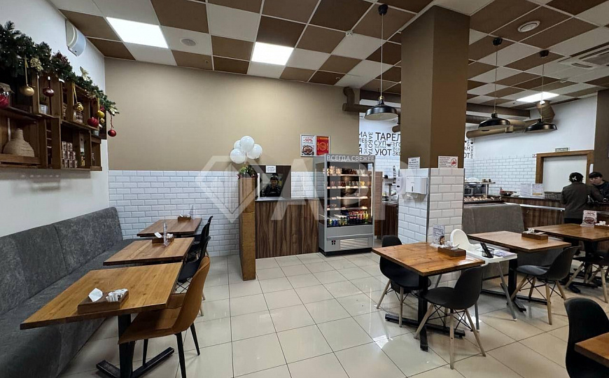 Сдаю 1 этаж с ремонтом, 150 м² фото