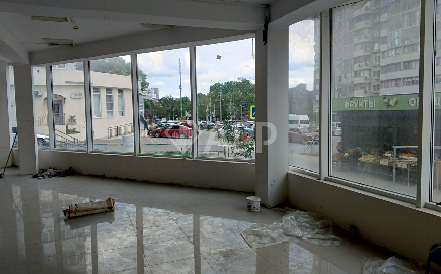 Сдам торговое помещение, 35 м² фото