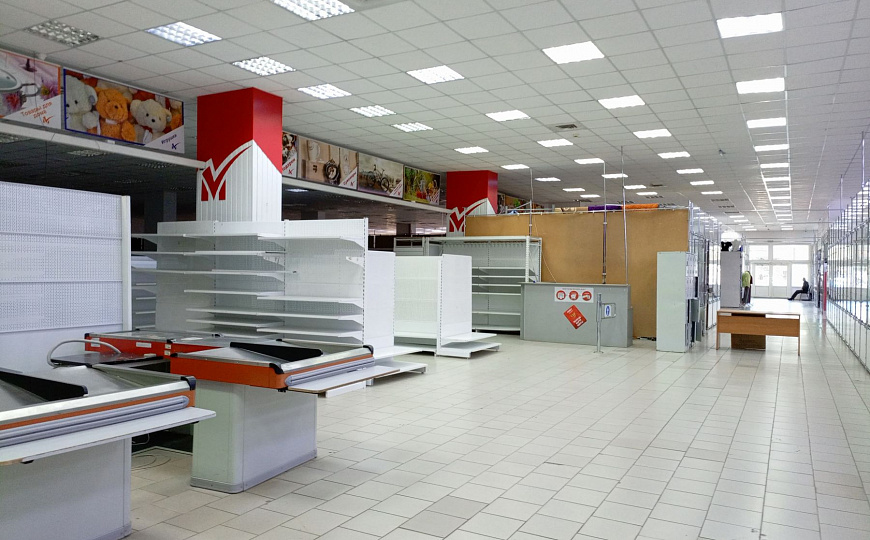 Помещение свободного назначения 1 150 м² фото