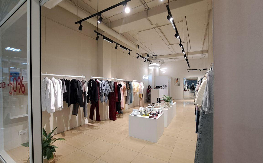 Салон красоты, офис в центре, 77 м2 фото