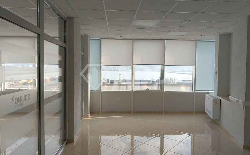 Сдаю офисное помещение, 437 м² фото