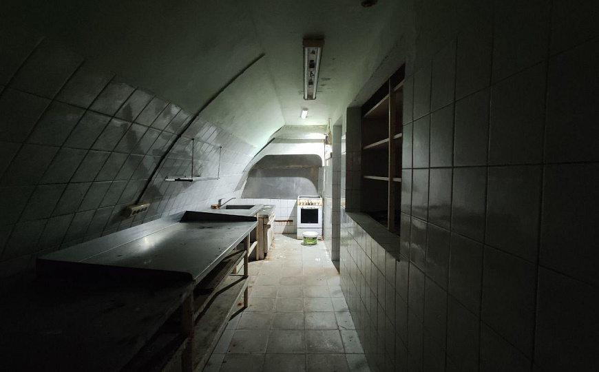 Бар  в центре 188 м2 фото