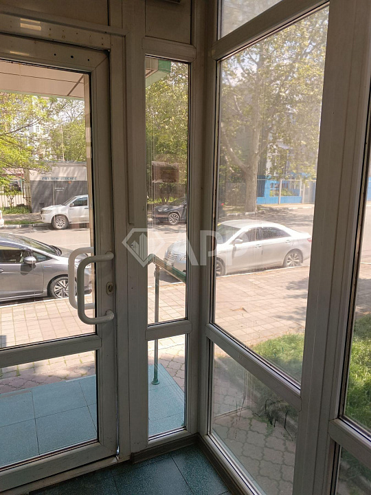 Сдаю офисное помещение, 153,8 м² фото