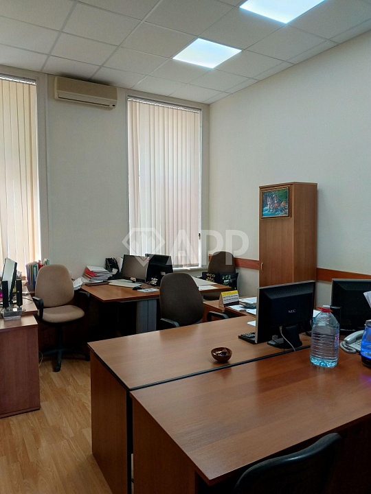 Сдаю офисное помещение, 153,8 м² фото