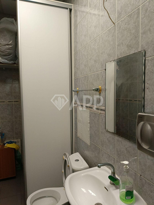 Сдаю офисное помещение, 153,8 м² фото