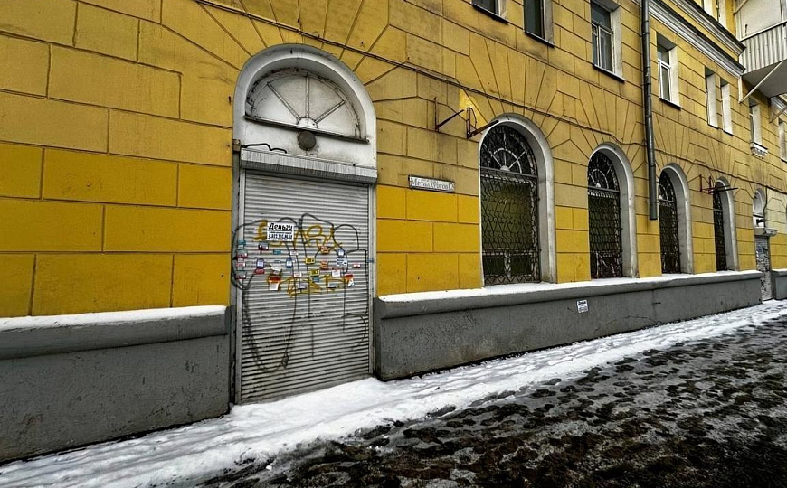 Сдам торговое помещение, 410 м² фото