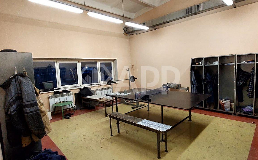 Продам производственное помещение, 1 400 м² фото