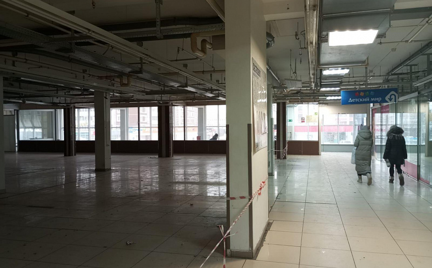 Сдаются торговые помещения от 500м² до 3600м² фото