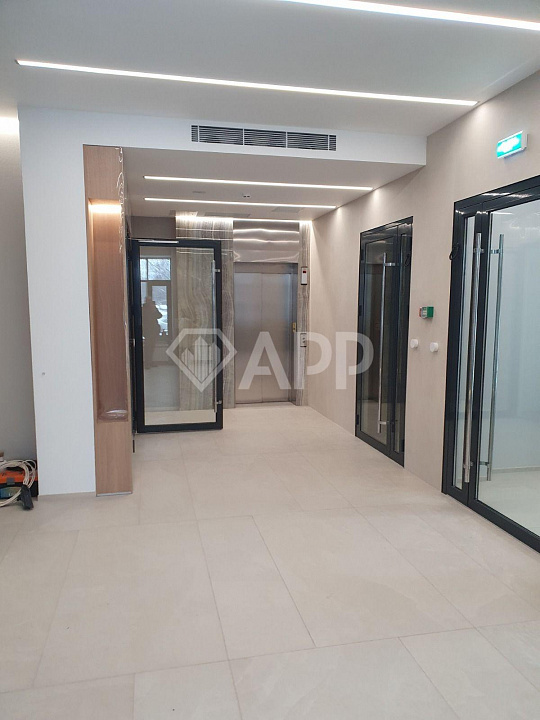 Сдам офисное помещение, 271 м² фото