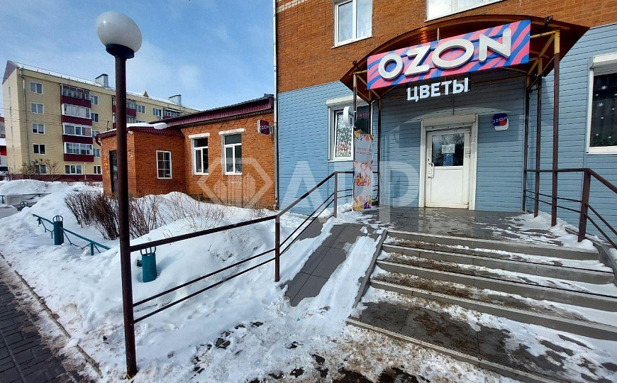 Помещение с арендаторами, готовый арендный бизнес фото