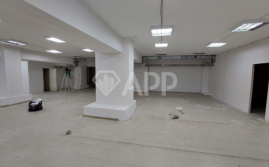 Сдаю помещение  283м² фото