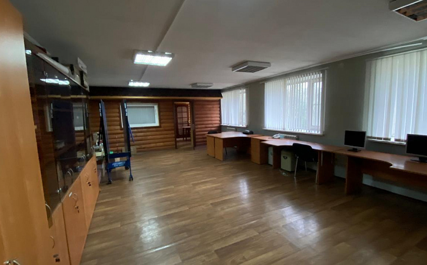 Продам производственный комплекс, 1,1 гектар фото