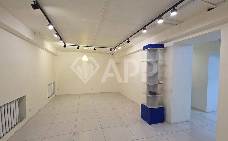 Помещение 120м² на трафике. фото