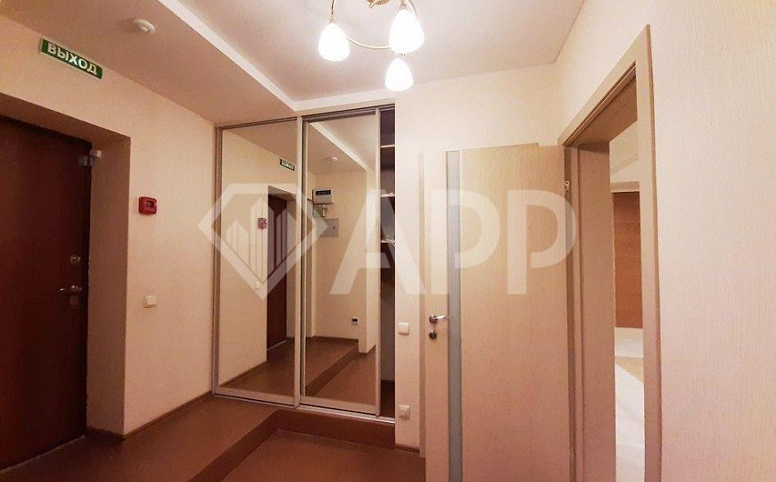 Продаю помещения 177 м² на ул. Адоратского 12б фото