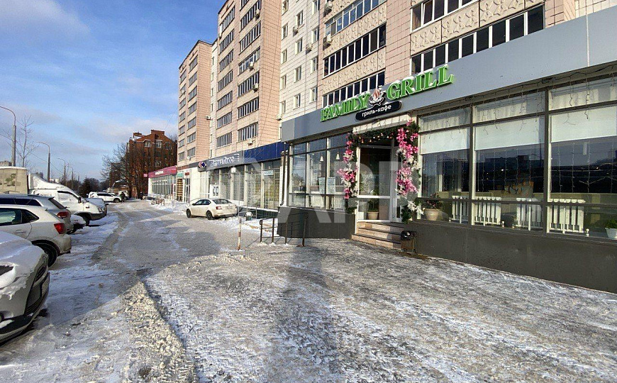 Помещение на высоком трафике у метро, 53м² фото