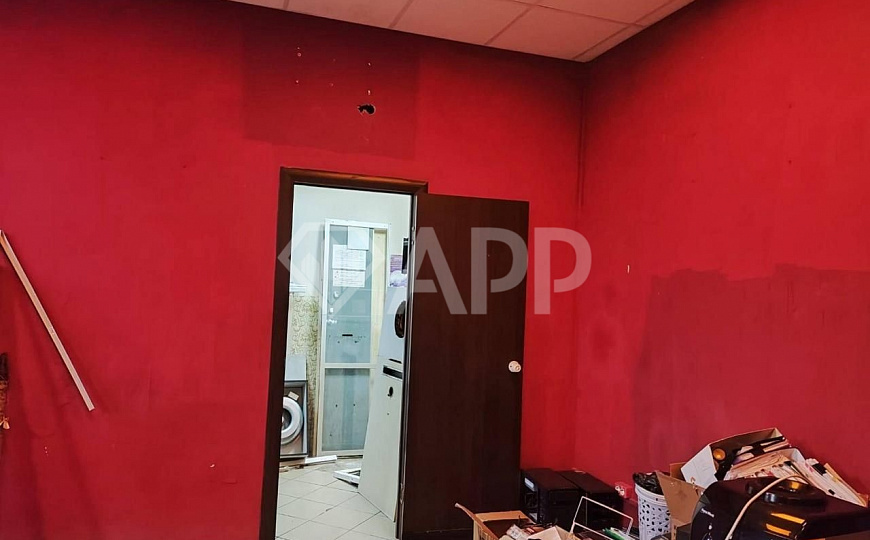 Сдаю 110 м² на трафике! фото