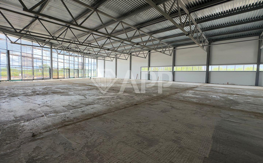 Продам отдельно стоящее здание, 2 300 м² фото