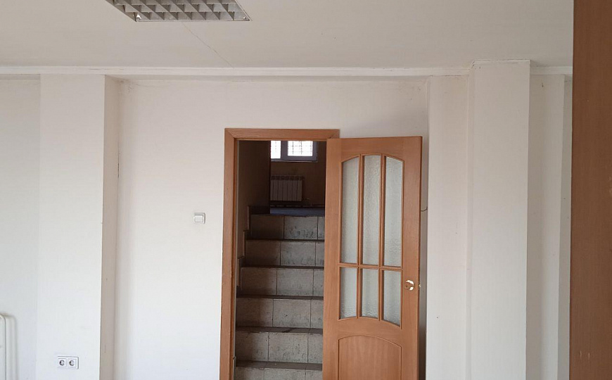 Помещение на 1 линии, 260 м² фото