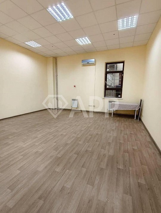 Сдаю кабинет 30 м² на Пушкина фото