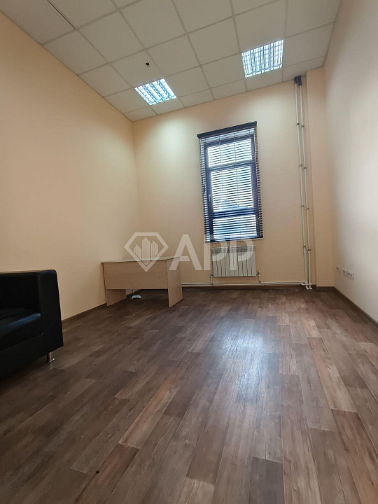 Сдаю кабинет 30 м² на Пушкина фото