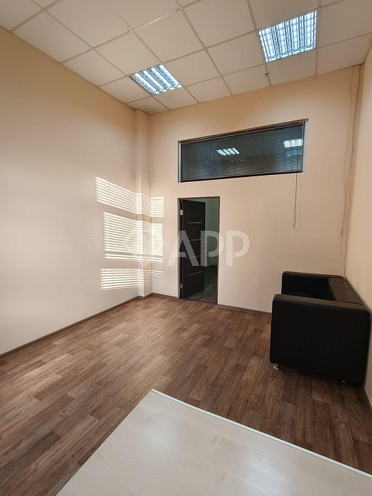 Сдаю кабинет 30 м² на Пушкина фото