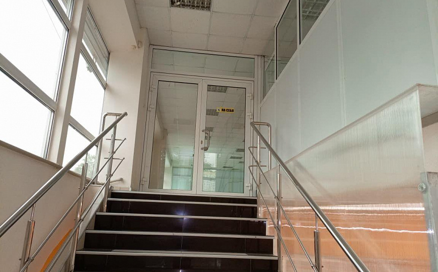 Офисное помещение, 238 м² фото