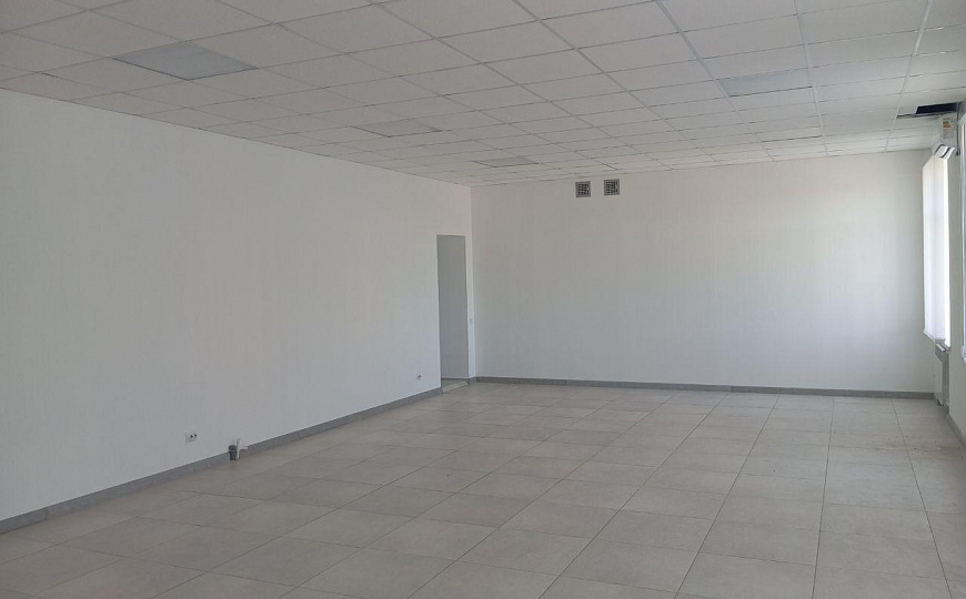 Офис 342,4 м2 фото