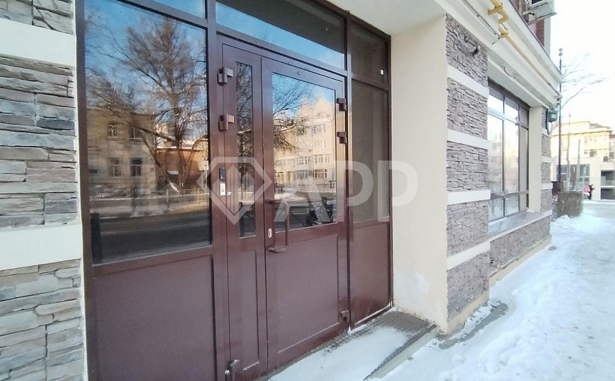 Сдаю помещение свободного назначения, на трафике, центр фото