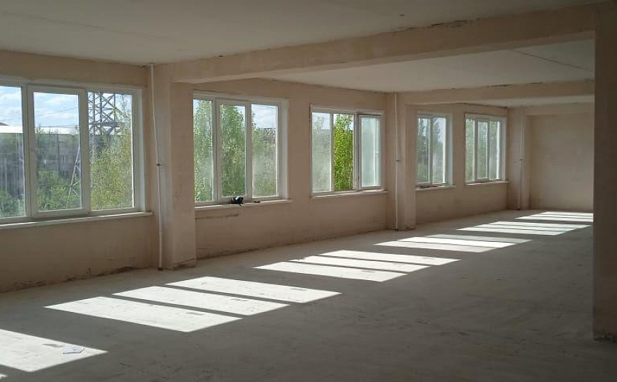 Помещения, 600, 91 и 38 кв. м.. фото