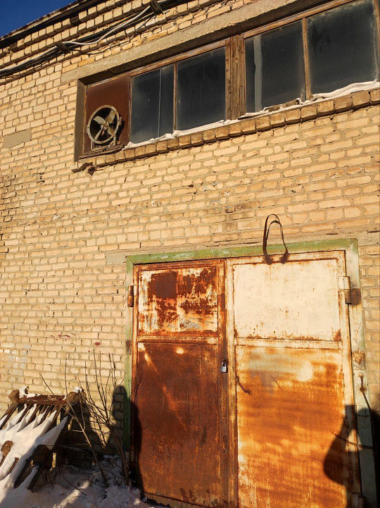 Помещения, 600, 91 и 38 кв. м.. фото