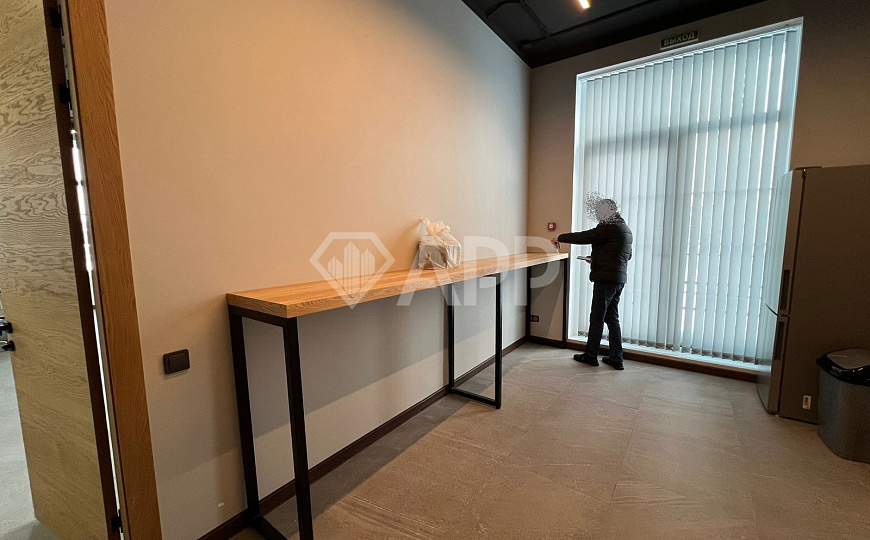 Продам здание на 1 линии, 329 м² фото