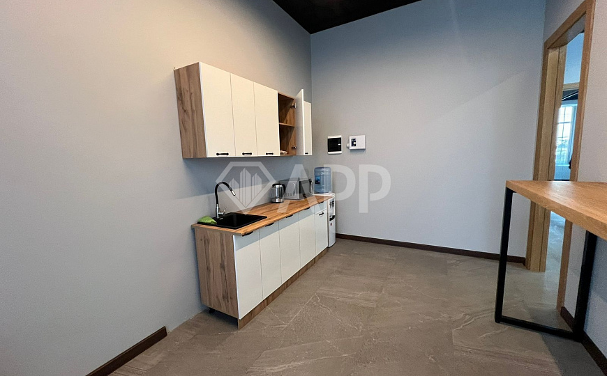 Продам здание на 1 линии, 329 м² фото