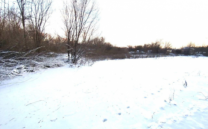 База 1467 м² с земельным участком фото