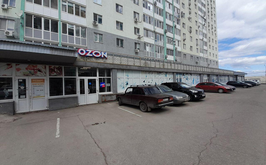 Торговое помещение в Юбилейном, 1324 кв.м. фото