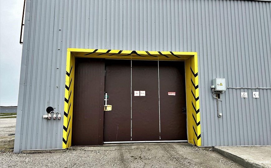 Склад, 431 м² фото