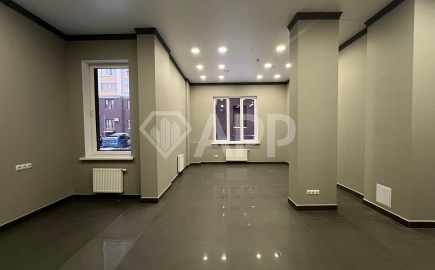 Свободная площадь на трафике, 157 м² фото